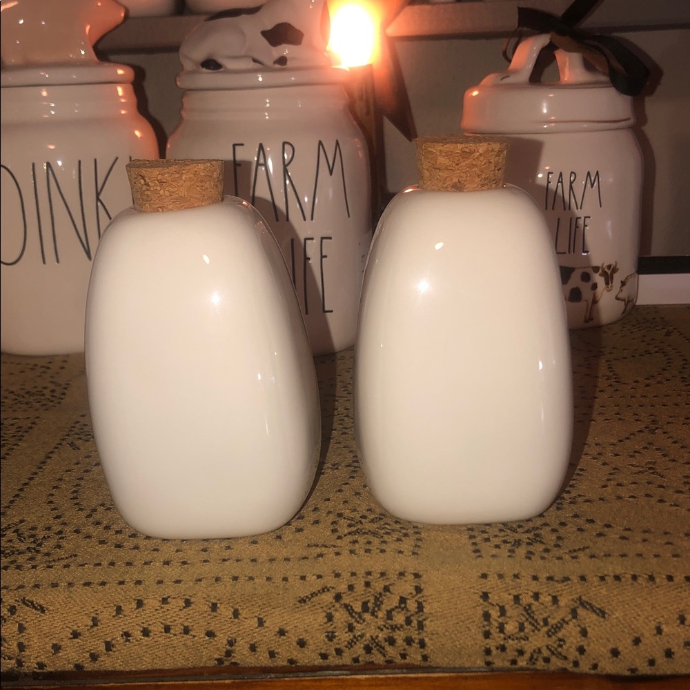 Rae Dunn Salt & Pepper Shakers with Cork Tops - Picture 4 of 10